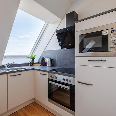 Symphony Apartments 38 - Modern Loft With Terrace And Grill In Central Location Wenen Buitenkant foto