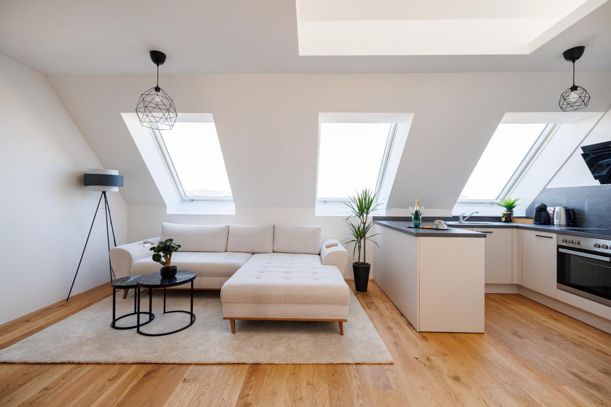 Symphony Apartments 38 - Modern Loft With Terrace And Grill In Central Location Wenen Buitenkant foto